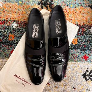 Authentic Ferragamo Men’s Black Patent Tuxedo Loafers Slip-On